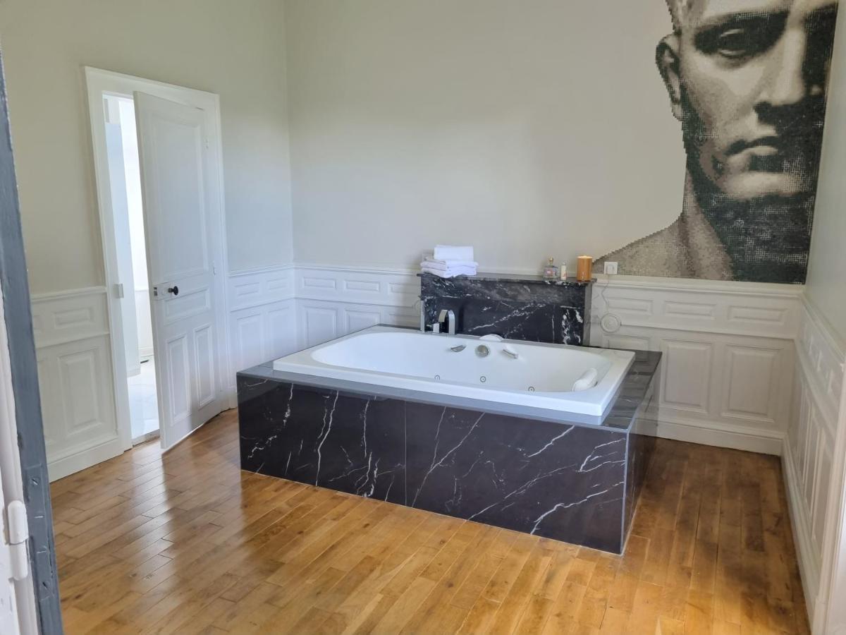 Villa Mura Gite Luxe Avec Piscine Et Spa Campagne Et Grand Air Nouvelle Aquitaine Correze Neuvic  Zewnętrze zdjęcie